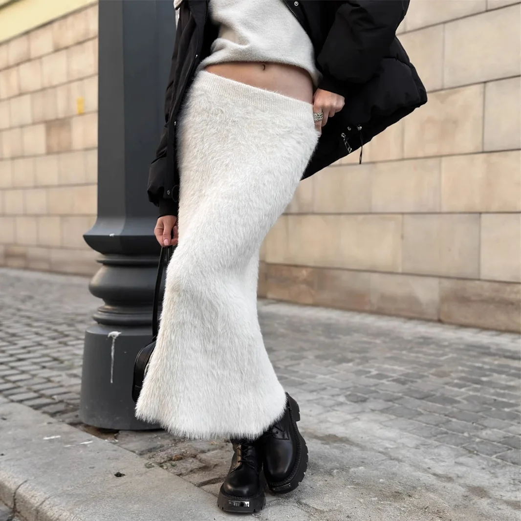 

Women Autumn Knitted Woolen Skirt White Low Waist Slim Midi Length Skirt For Female Temperament Fashionable Furry Lady's Skirts