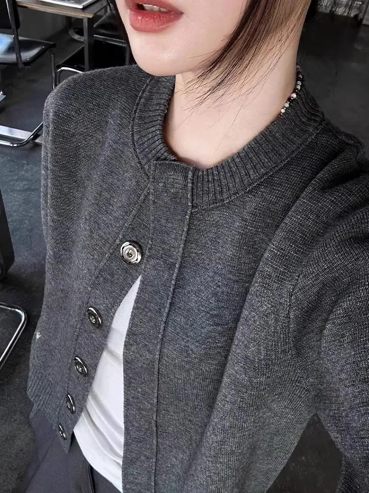 Cardigan en cachemire pur gris 100% de haute qualité pour femme, court, ample, décontracté, Joker, pull tricoté, manteau d'automne et d'hiver
