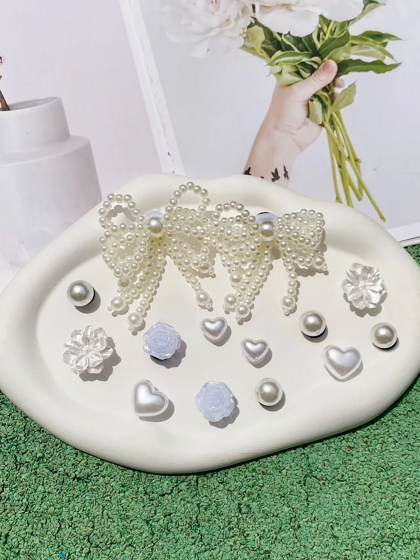 14 pieces of pearl bows, hearts, ABS pearls, roses, flower shoe buckles DIY decorations, multi-functional shoe clip accessories image 4