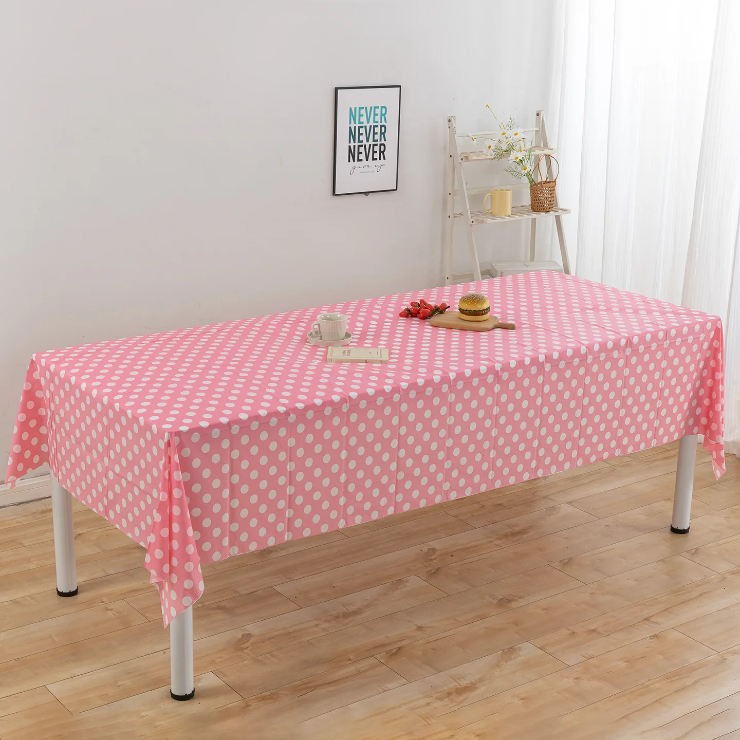 Tovaglia Monouso Rossa a Pois - Desk Setup Wallpaper recensione e prezzo