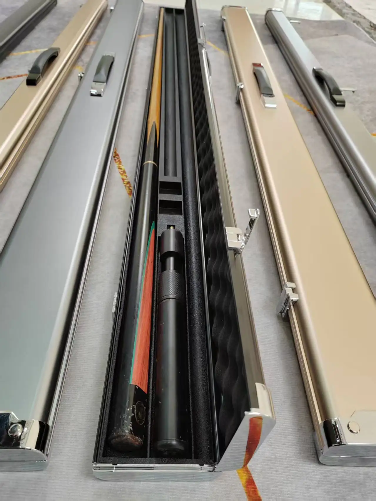 Aluminum 3 Slots One-PC Straight Billiard Snooker Pool Cue Stick Case for Sale