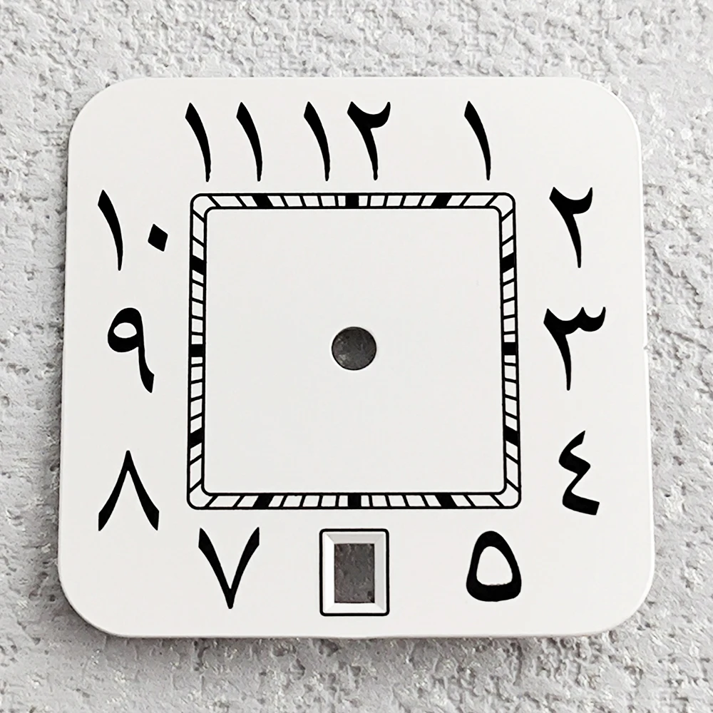 Quadrante quadrato arabo con calendario alle 6,8 mm, adatto per cassa quadrata con fibbia pieghevole, movimento NH35, accessori per orologi Sandus