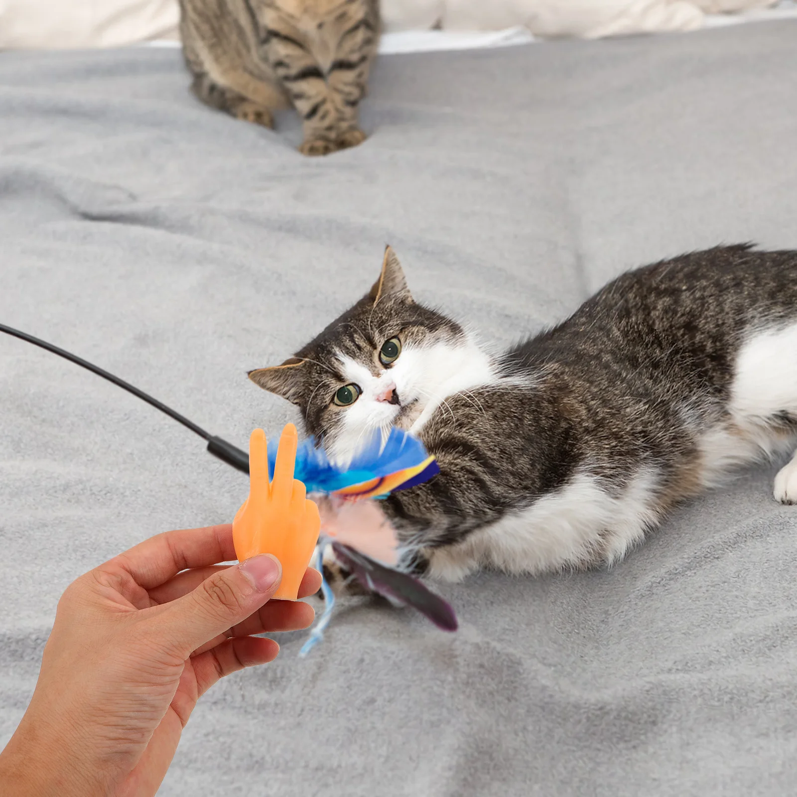 

10Pcs Interactive Cat Teaser Mini Hands Pet Finger Gloves Creative Small Hands Indoor Kitten Play Exercise Finger Toys