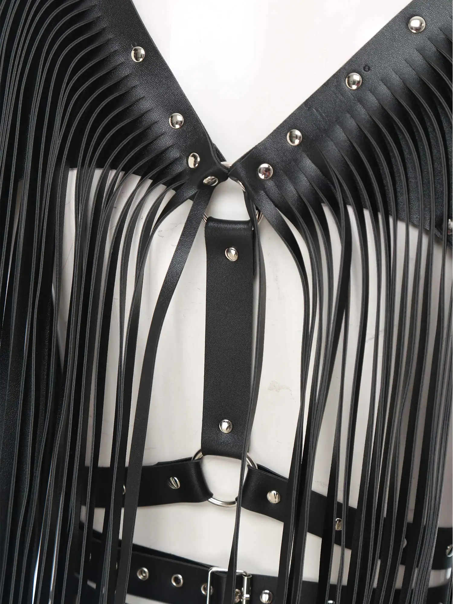 PU Leder Nieten Brust Harness Erwachsene Männer Frauen Cosplay Zubehör Harness Einstellbare Schulter Schnalle Riemen Arm Quaste Riemen