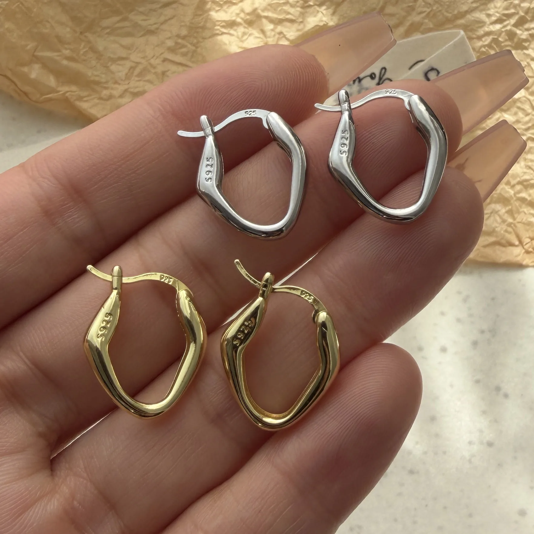 

925 Sterling Silver Vintage Earrings For Women Trendy Simple Gold Oval Earring Jewelry Prevent Allergy Party Accessories