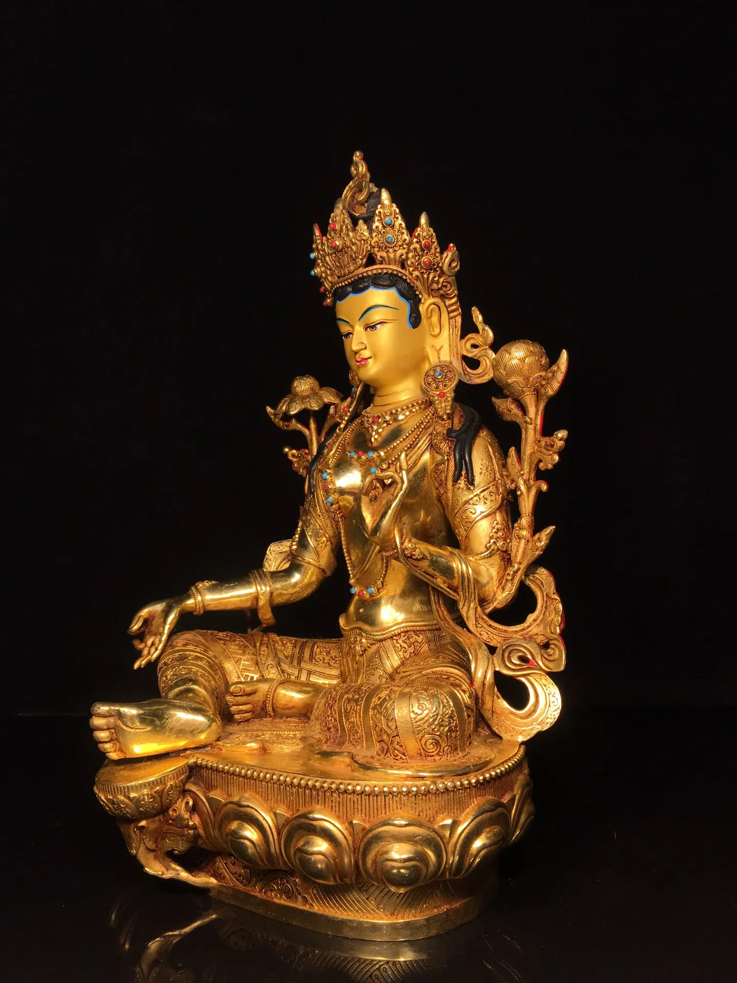 

13"Xizang Folk Collection Old Bronze Gilded Painted Face Mosaic Gem Green Tara sitting Buddha Lotus Platform Worship Hall
