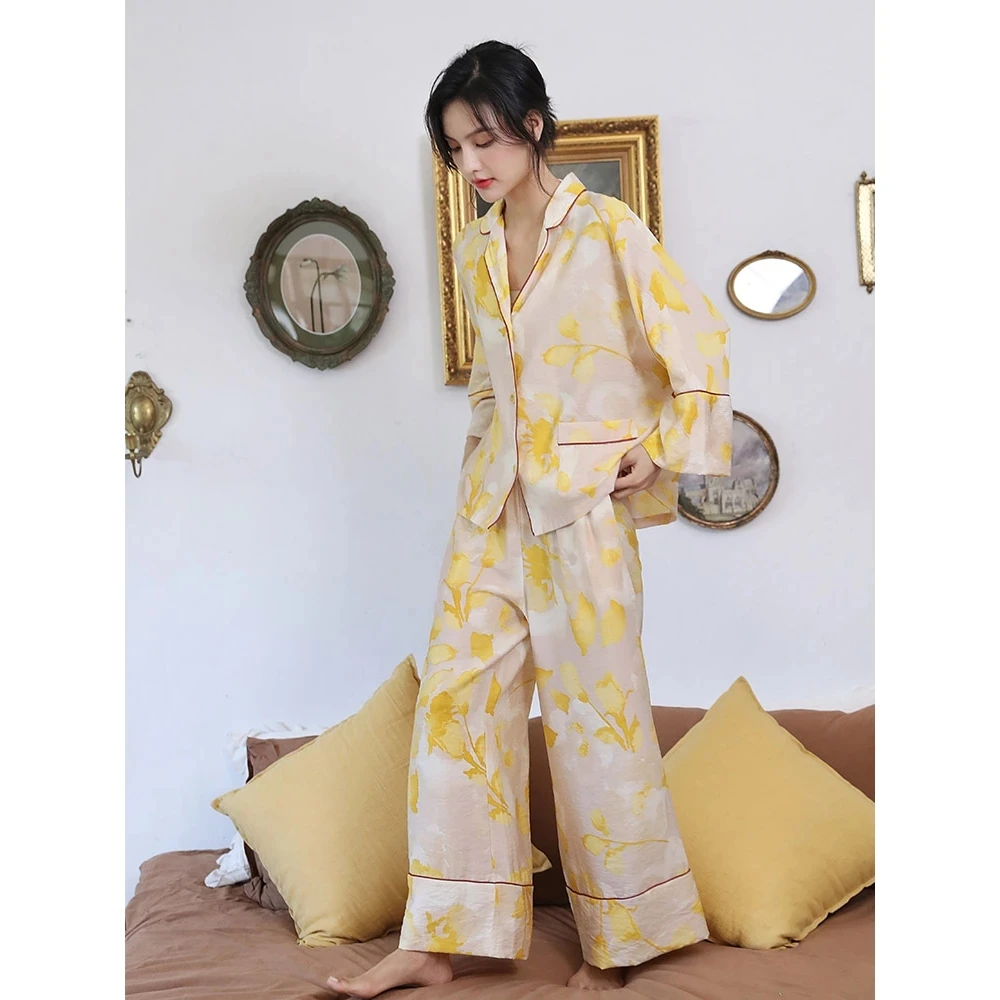 High Quality Luxury Satin Women\'s Pajamas Set Fashion Leaves Print Sleepwear Silk Like Leisure Homewear Pijamas Women Home Suit