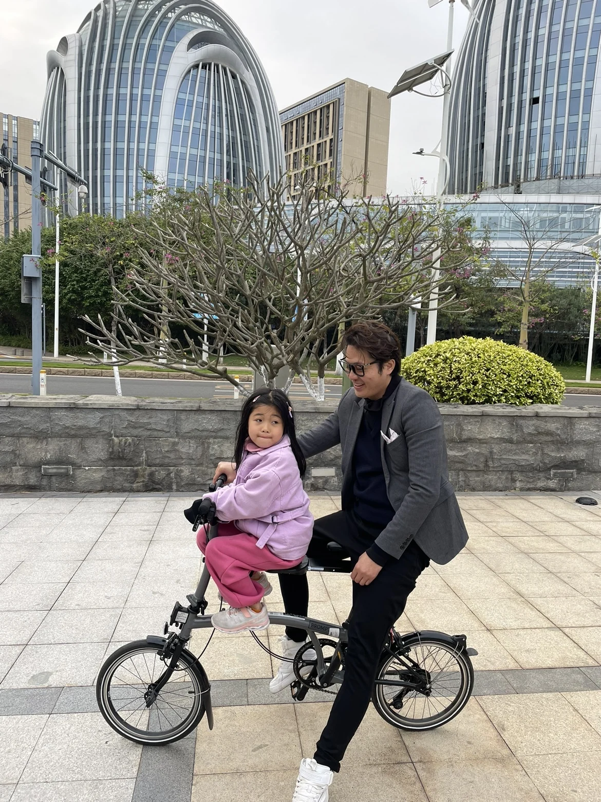 Thumbnail 4 - #11 Compare Bicycle Child Seats Before You Buy