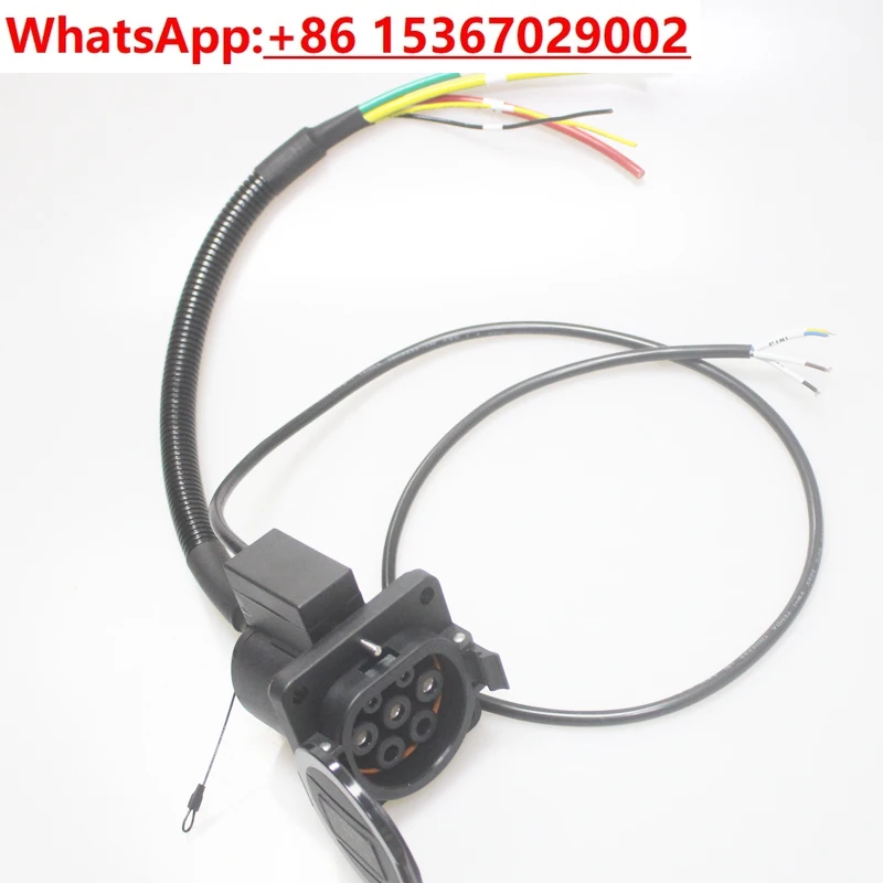 New energy electric vehicle national standard 7 seven-hole 220V16A32A AC charging socket with cable car pile end