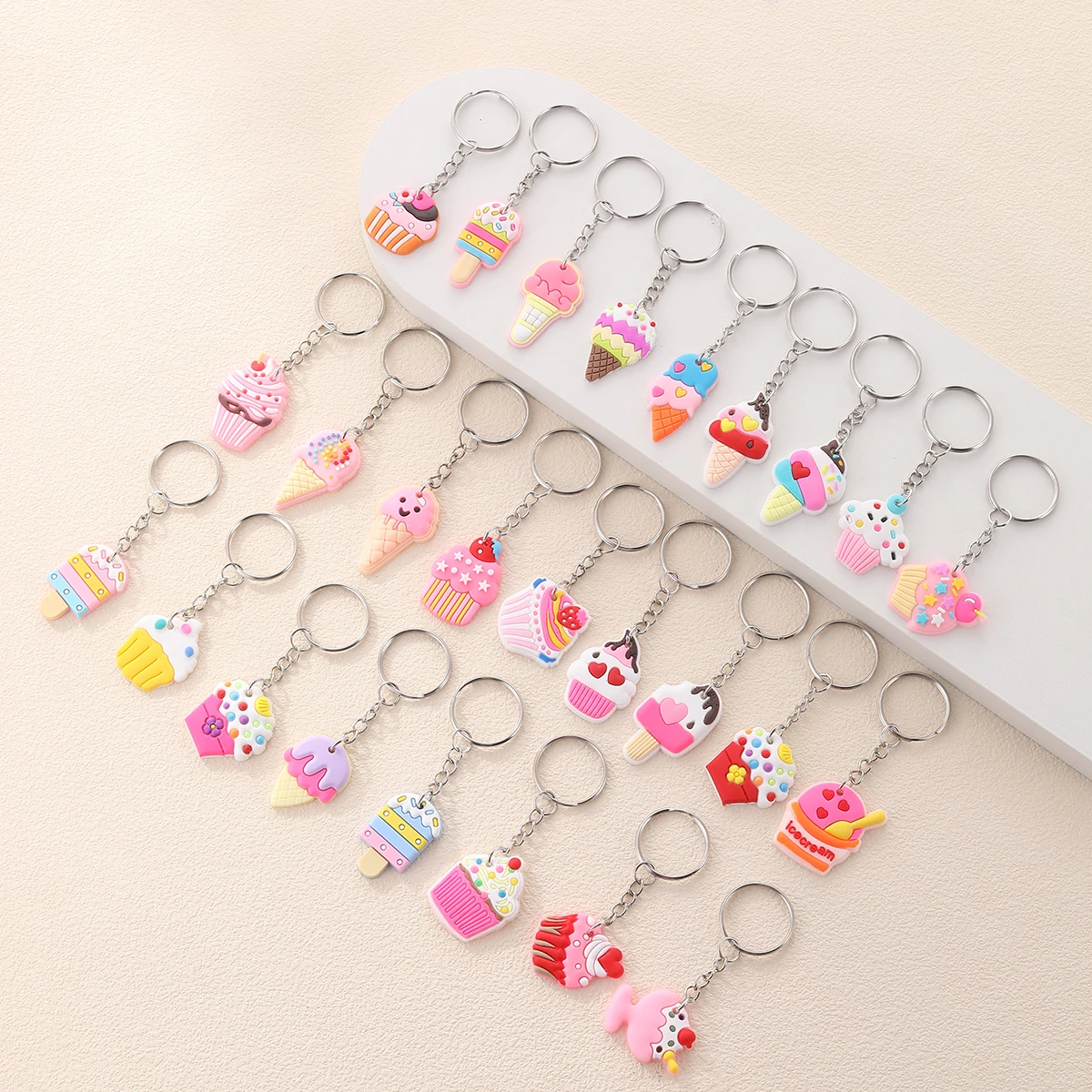 26pcs Cute PVC Ice Cream Keychain - Creative Personality Perfect Party Favors Gift for Adults！