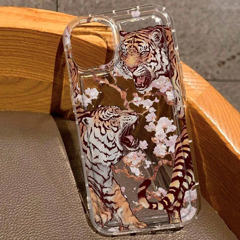 Capa Transparente com Estampa de Tigre Feroz e Flor de Ameixa para iPhone 17 16 Pro Max 17e 16e 15 14 13 12 11 Mini XS X XR 7 8 Plus SE2 Capa Macia