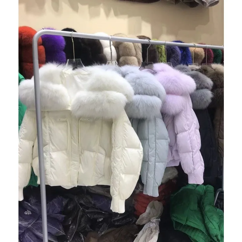 女性のチャイニーズノットファーカラー韓国版ショートライト高級ファー本物の防寒と暖かいジャケットコート新しいダウンジャケット