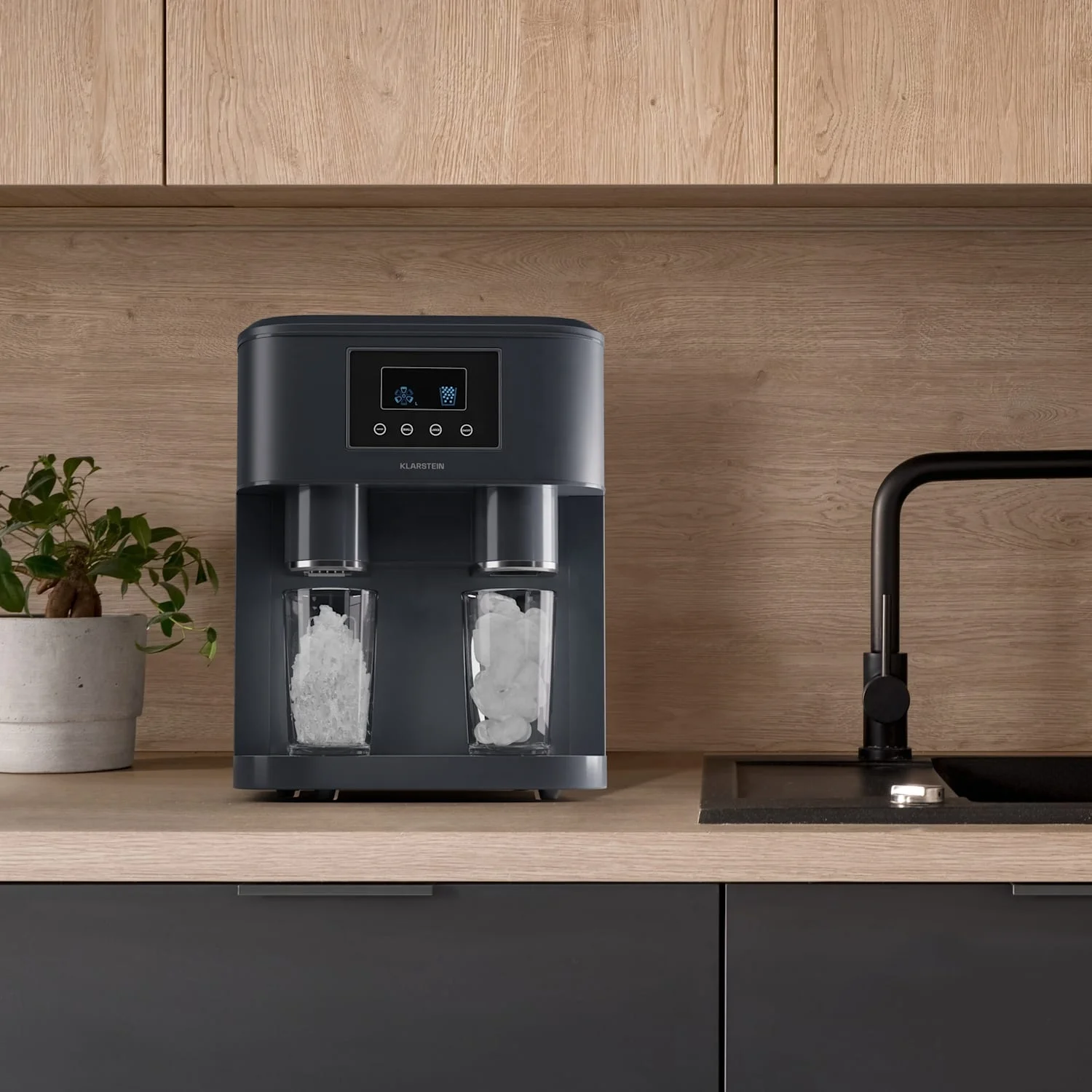 

Портативная кубическая ледорубка для холодных напитков. Ледогенератор с пулями, холодной водой и бритым льдом.