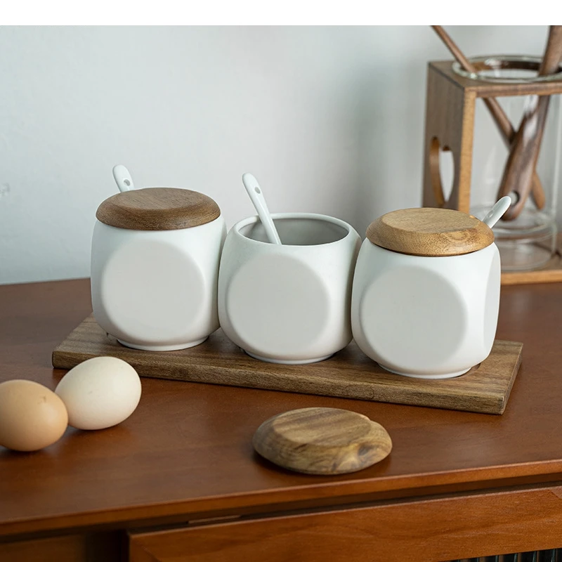 

Скандинавский белый керамический набор банок для приправ, кухонный органайзер для хранения соли и перца для специй, дома