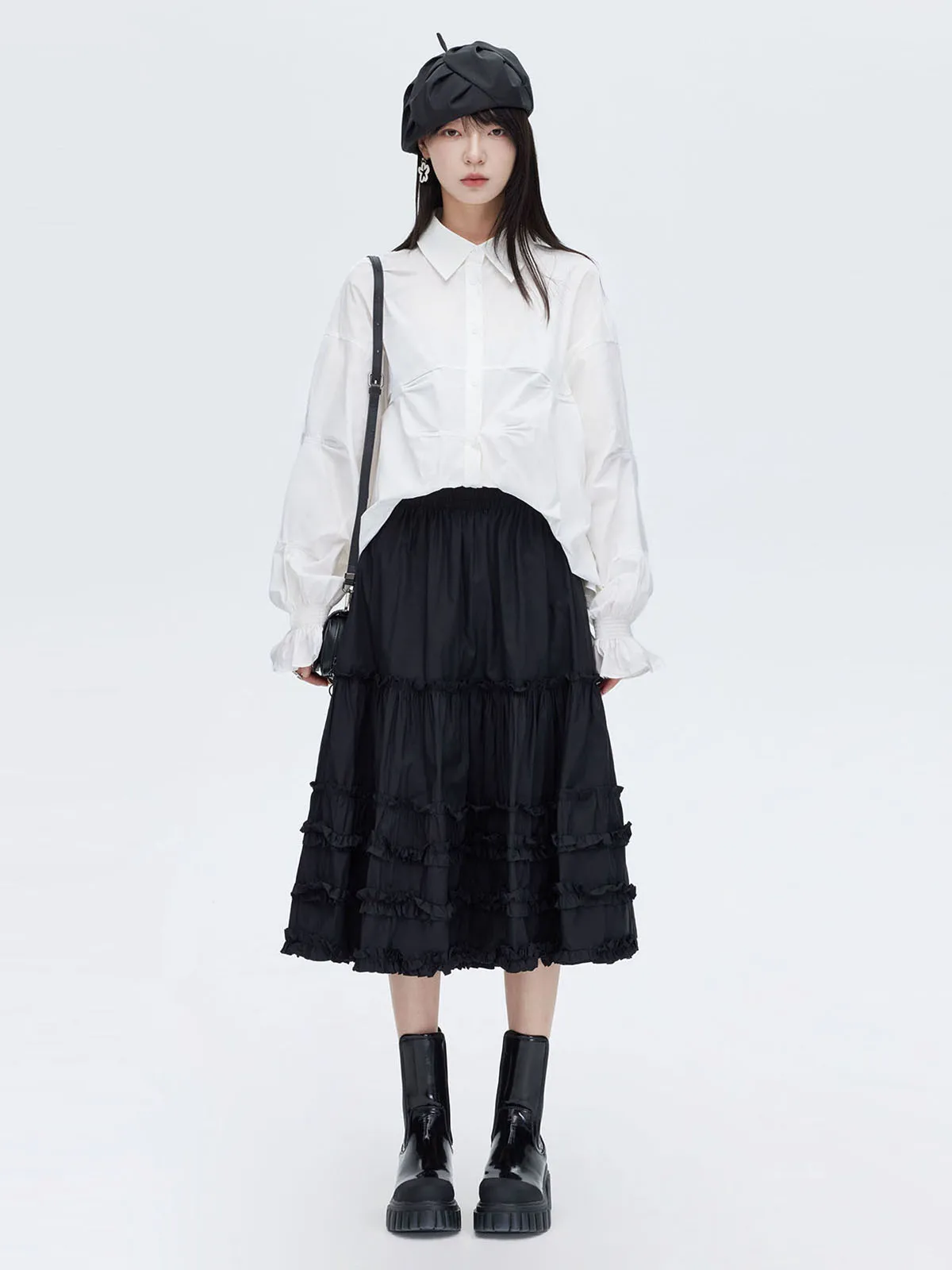 

Spring and Autumn New Women's Half Skirt, Black Pleated Fashionable Elastic Waist Casual Skirt