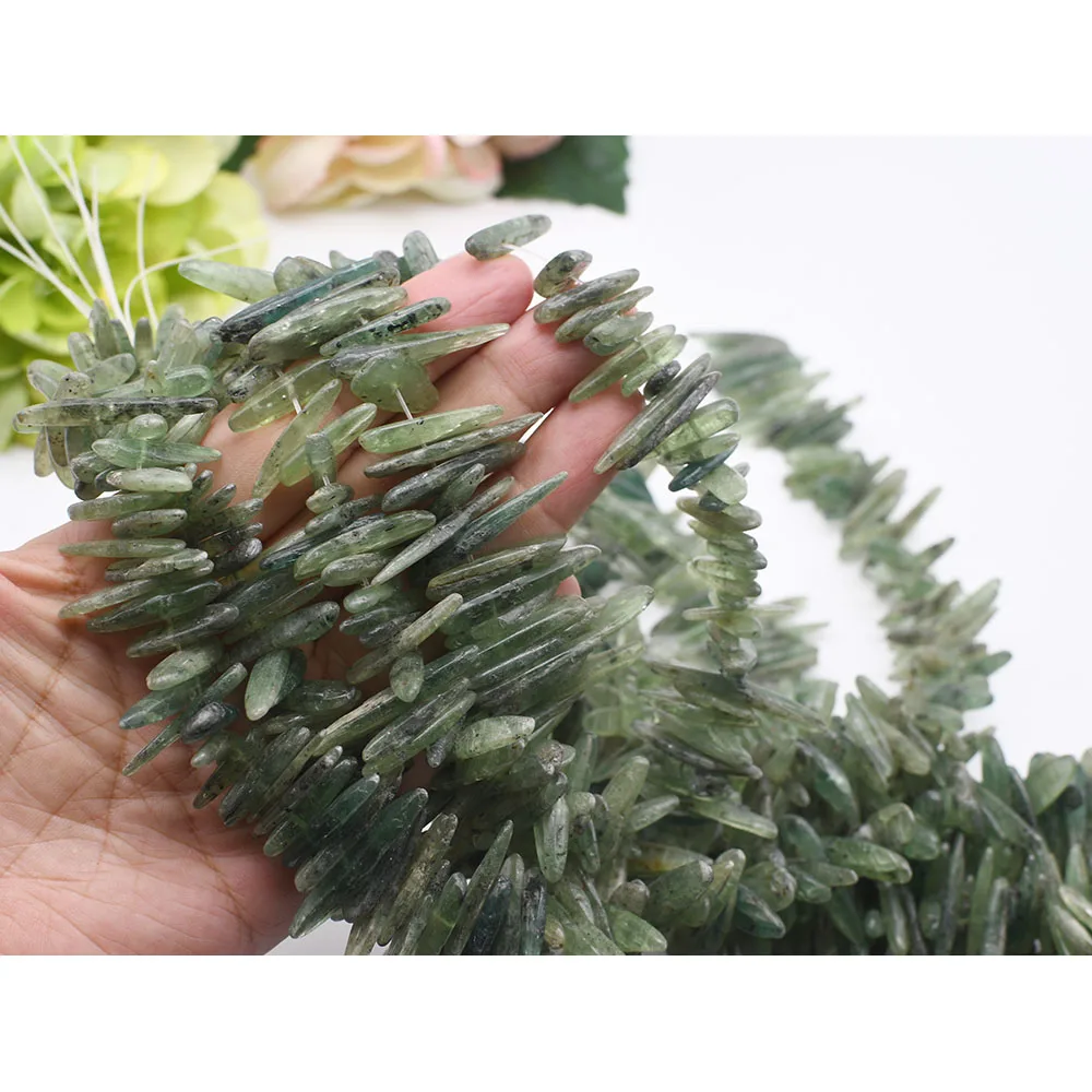 4-6x12-25mm Natural 1strand Green Crystals Natural Irregular Quartz Crystals Loose Stones 15