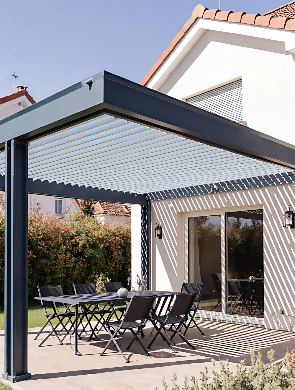 Manufacturer Motorized Pergola Sun Shade Outdoor Aluminum Adjustable Louvers Pergola with Remote Control Gazebos for Poolside