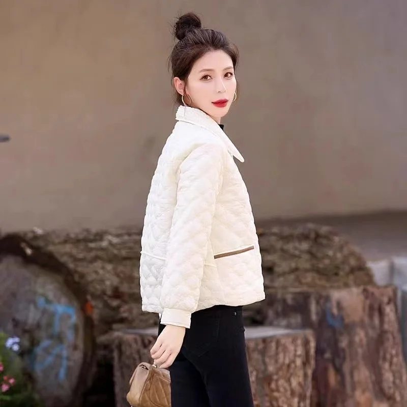 

Короткое зимнее хлопковое пальто в ароматном стиле, женская модная легкая хлопковая куртка, новинка 2026, хлопковое пальто, весенне-осенняя верхняя одежда