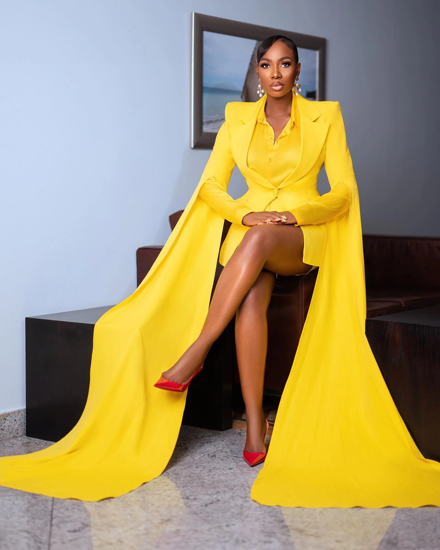 Fashion Yellow 2 Pieces Women Suits Dresses  Designed One Button Blazer Custom Made Above Knee Shorts Elegant Power Gown