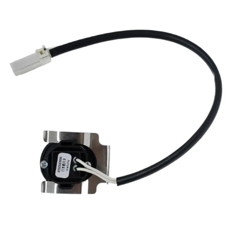 

8225030ASV0000 Электронная кнопка багажника, переключатель задней двери для Trumpchi GS4 Ean для Honda Shirui для Toyota IX4 2015-19