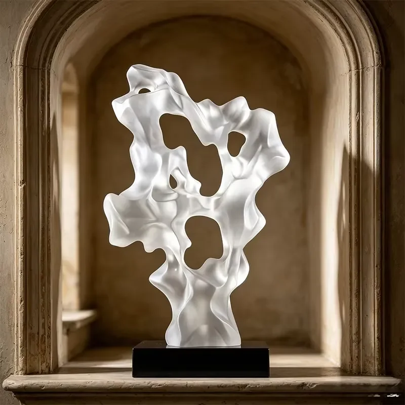 Custom Transparent Resin Hand-painted Abstract Sculpture Modern Indoor Home Decor Style Artwork for Hotel Lobby &