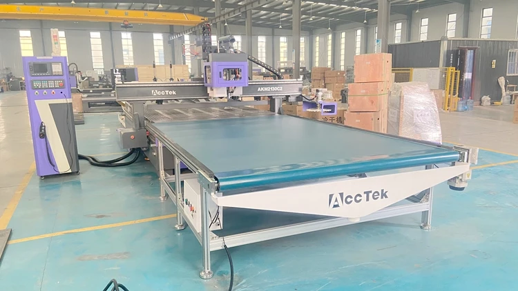 งานไม้เครื่องทํารังราคา 2030 Cnc ไม้ Router อัตโนมัติเครื่องมือเปลี่ยน 1325 Atc Cnc Router Up-down Loading ตาราง