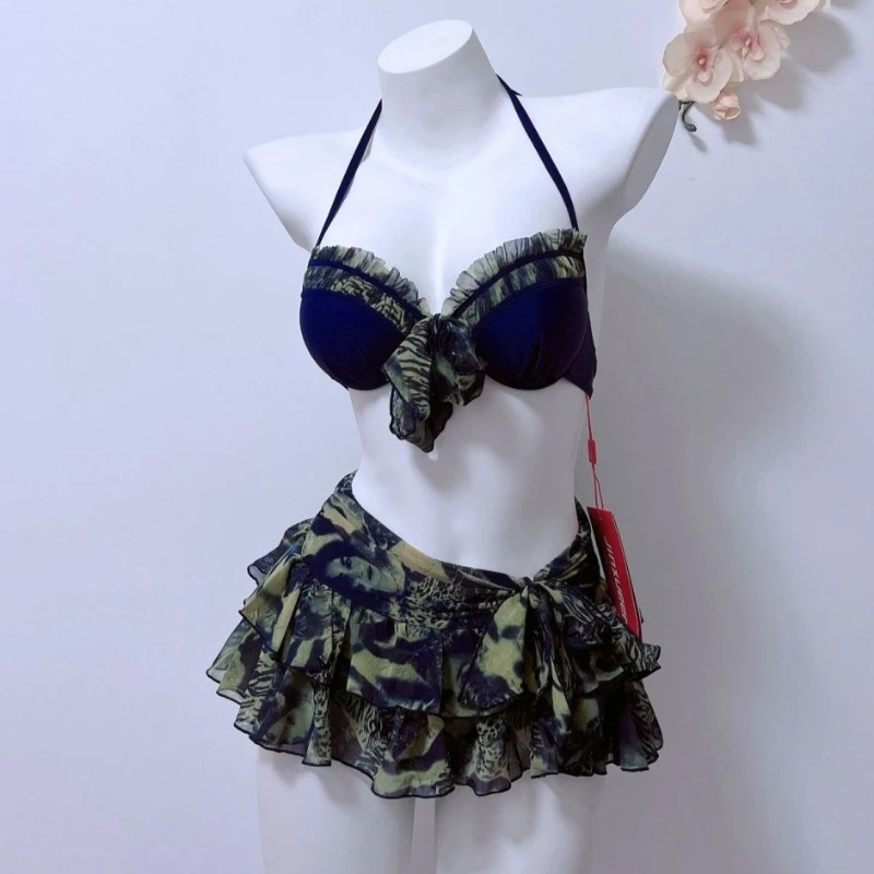 

Small Size Spring-style Bikini Swimsuit Three-piece Set Sexy Pure Desire To Take Pictures of Resort Swimwear Ins Clothing Summer