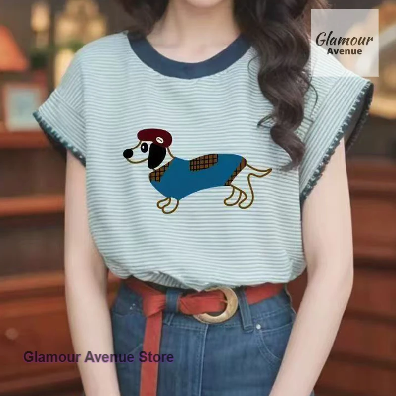 

American retro cartoon dog striped shoulder T-shirt women's summer new fashion loose thin flying sleeves Joker casual top.