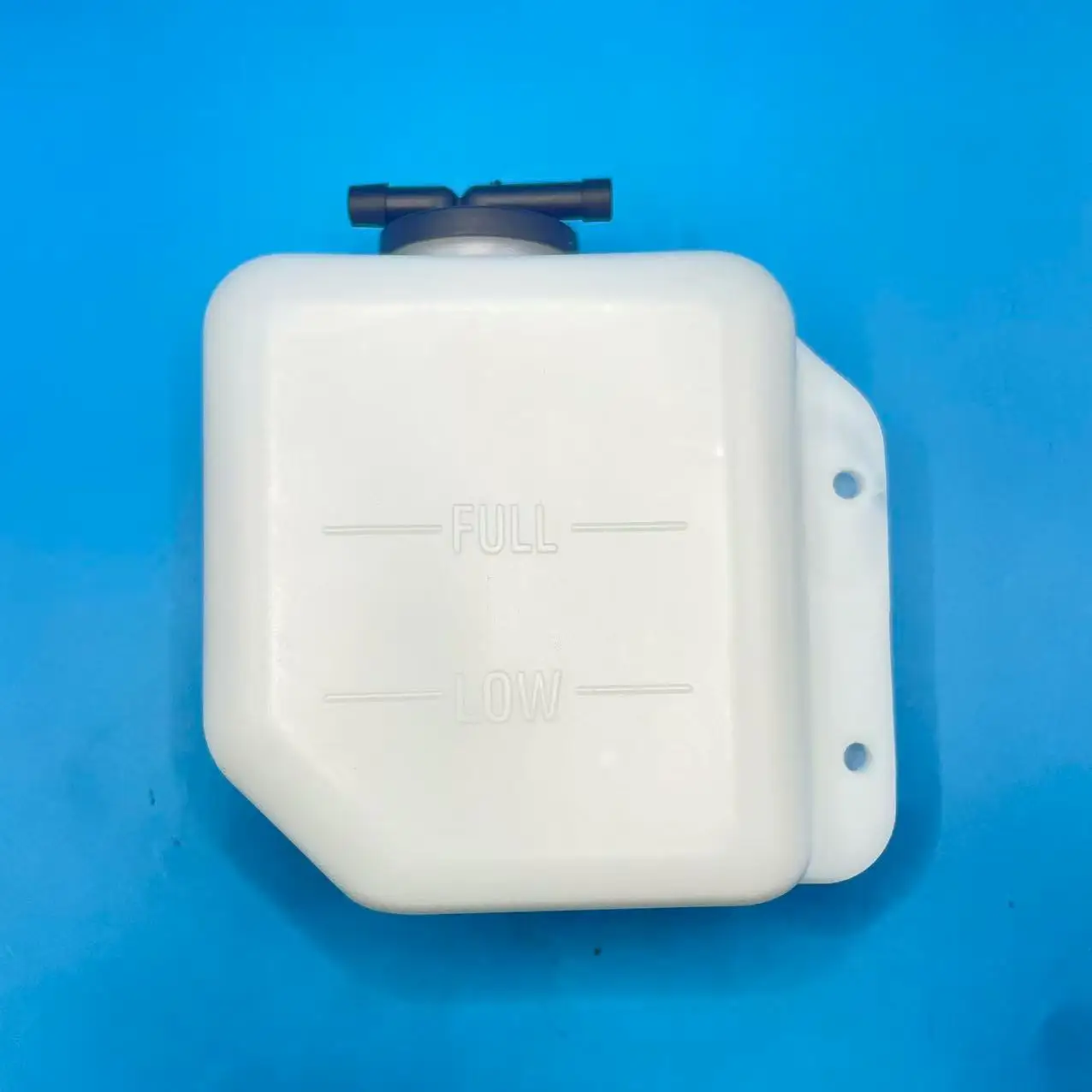 Water Tank 12146844510 121468-44510 for Yanmar 3TNE68 3TN66 4TNE88 V3-6 SVO8-1A 4TNE88-RBS1 3TNE68-UTR TB014 Engine