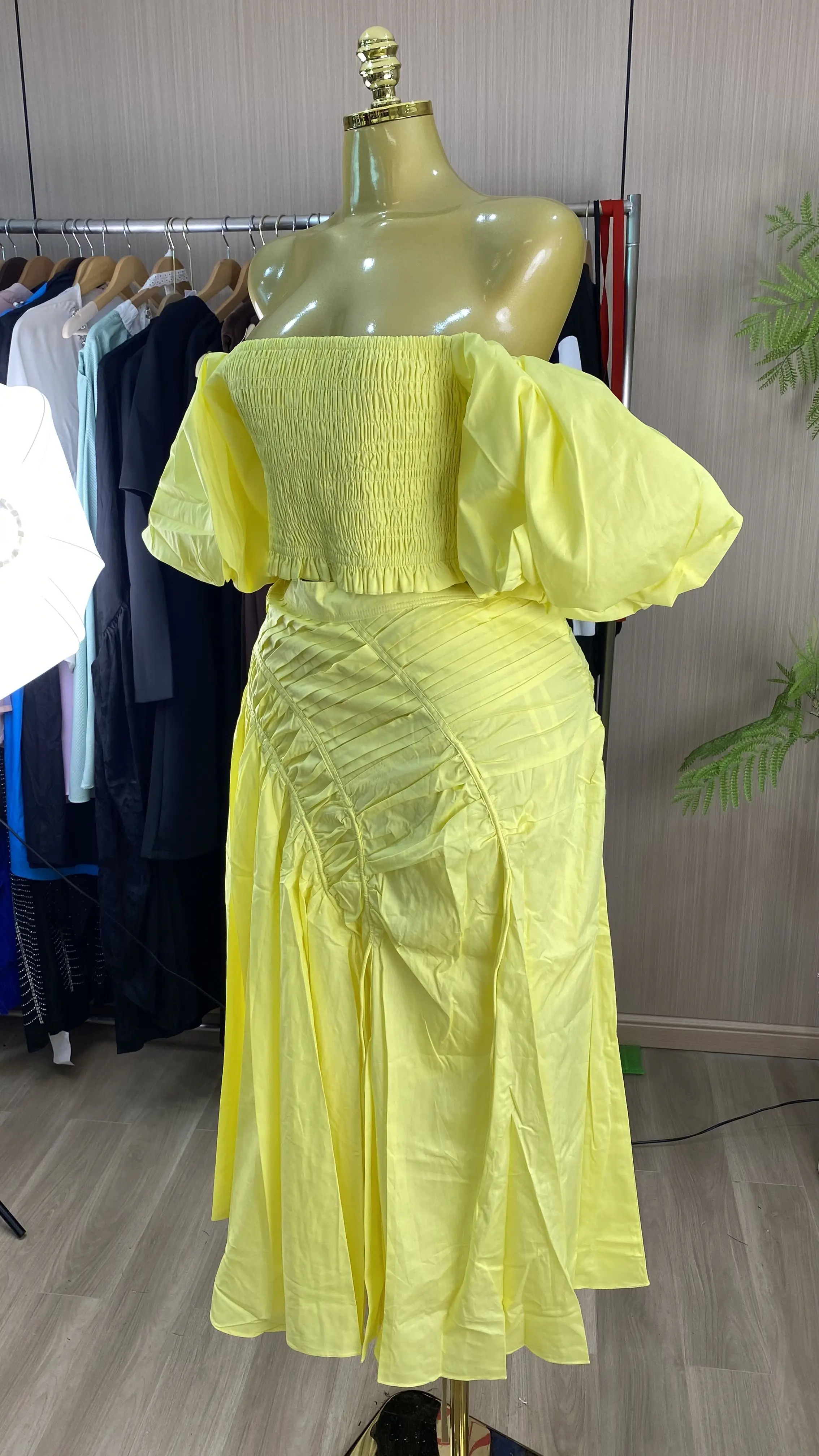 2026 New Off-Shoulder High-Waisted Style with Folded Straps and Bust-Enhancing Design-GZXX921