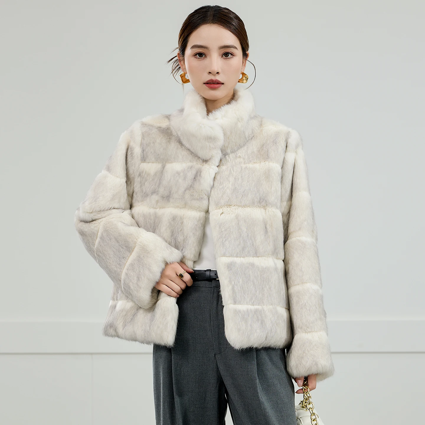 Рисунок 4 - Женская куртка из 100% шуба натурального