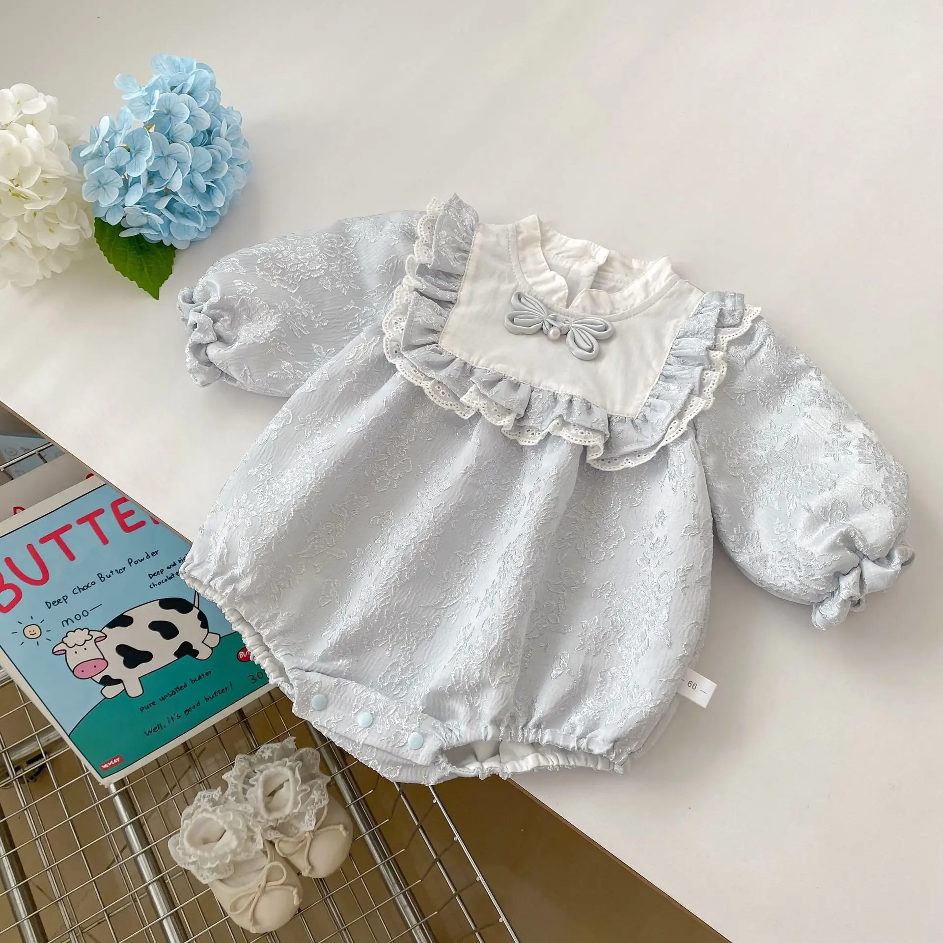 

New Ins Autumn Children's Rompers Round-neck Long-sleeve Infant Baby Girls Bodysuits Lace-trimmed Toddler Girls Jumpsuits