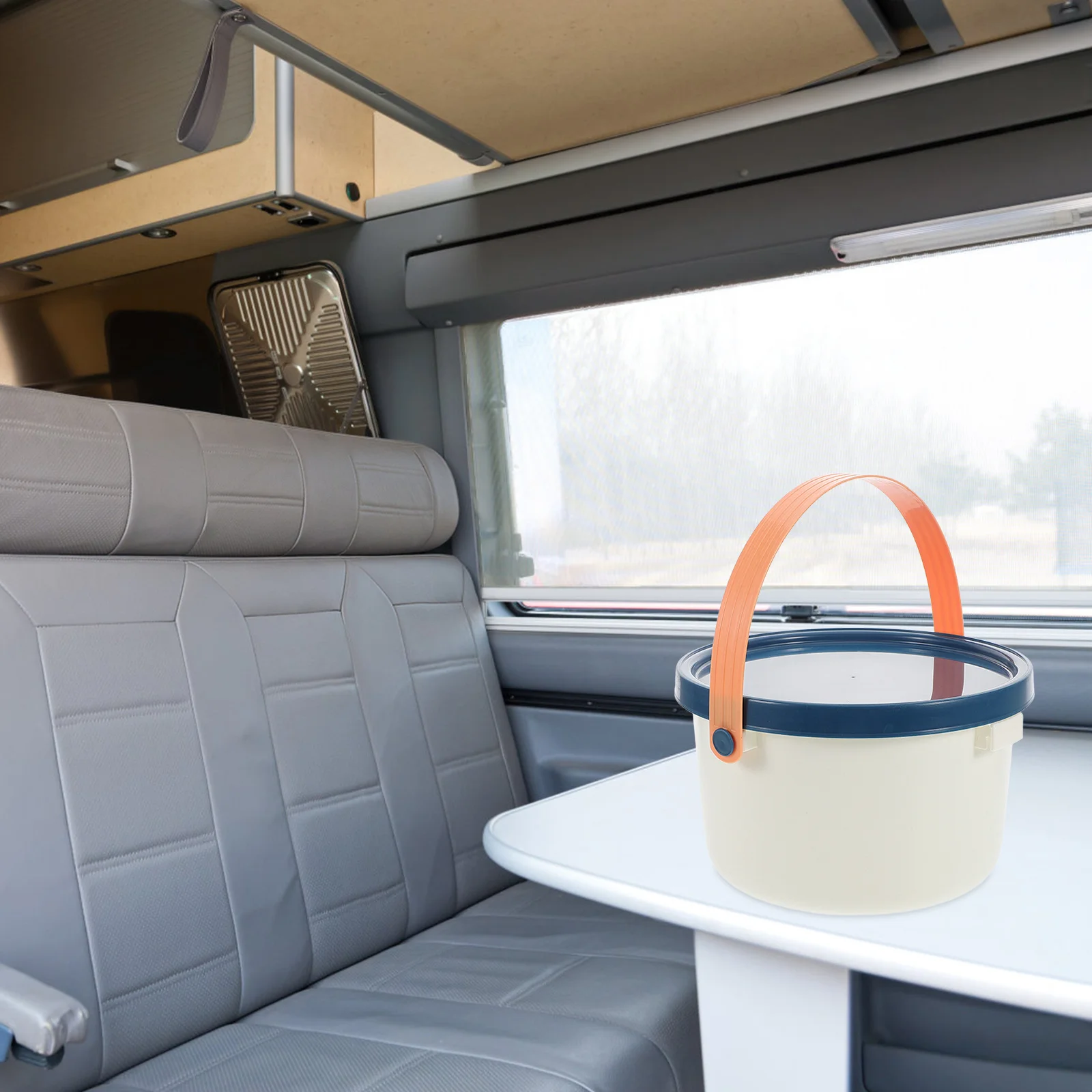 

Portable Small Bucket with Lid 5L Capacity for Water Storage Cleaning Camping Mopping Fishing Rv Outdoor Indoor Use Plastic