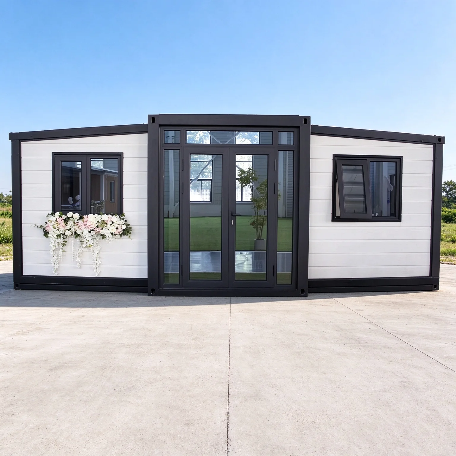 Prefabricated Expandable Container House 40ft Waterproof Steel Structure Prefab Home for Field Temporary Staff Accommodation