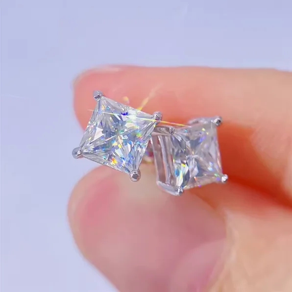 Moissanite D Color Total 0.8ct Princess Cut S925 Sterling Silver Stud Earrings for Woman Fashion Gemstone Jewelry Wedding Gift