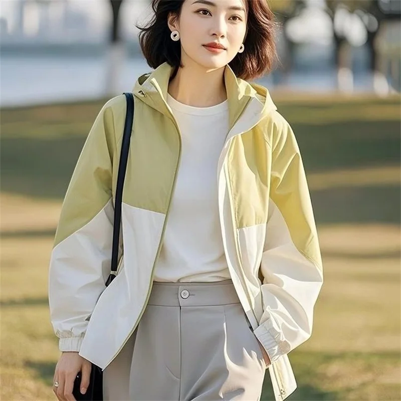 

2025 Super Hot Age Reduction Spring This Year Popular Versatile Unique Super Good-looking Casual Contrasting Hooded Jacket Coat