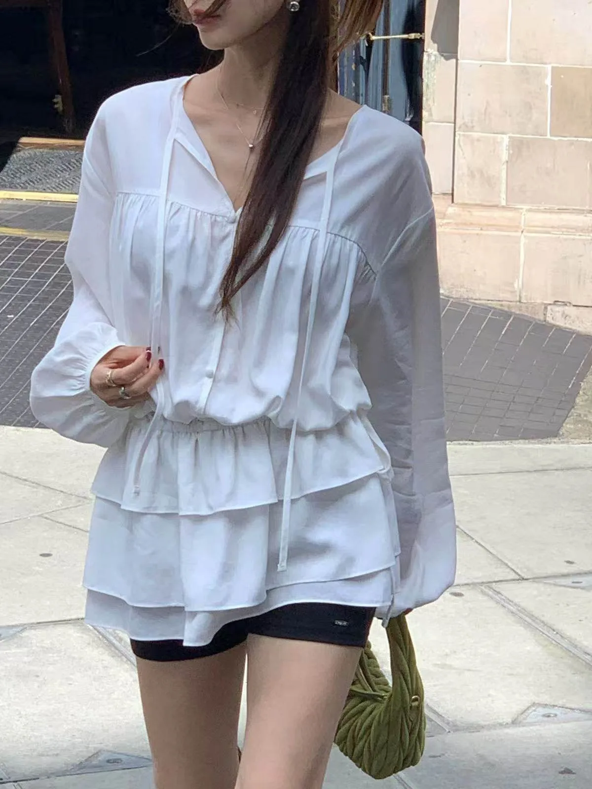 

Новое женское платье с V-образным вырезом, оборками и прямым кроем, в корейском стиле, для ранней весны, весны и осени.