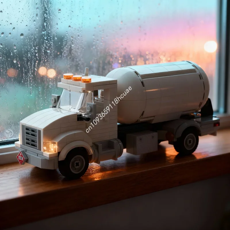 

278pcs MOC City Cargo Propane Truck Model Building Blocks Architecture Toys DIY Festival Gifts Creative Idea Education Brick