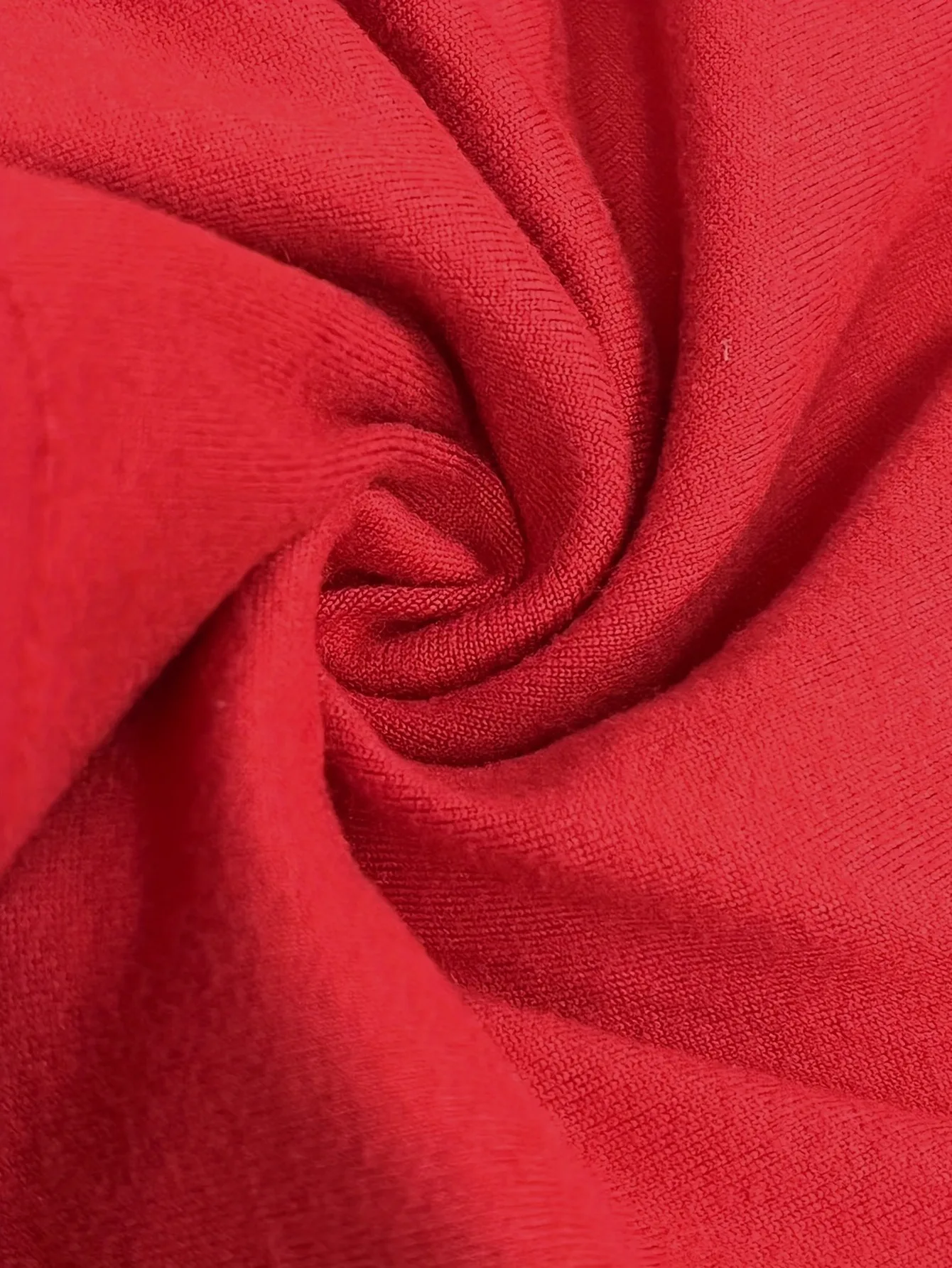 تي شيرت Y2K صيفي جديد على الموضة لعام 2025 تي شيرت نسائي بدون أكمام ملابس مثيرة تي شيرت نسائي بأشرطة مطوية