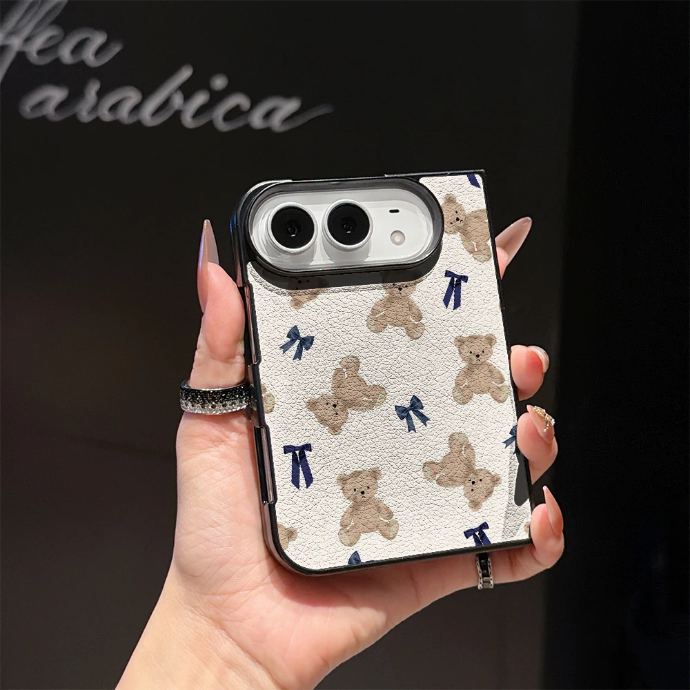 Funda para iPhone con diseño de ositos de peluche y lazos, para iPhone Duo y iPhone 18. Funda protectora plegable de cuero sintético de alta calidad, resistente a los golpes.
