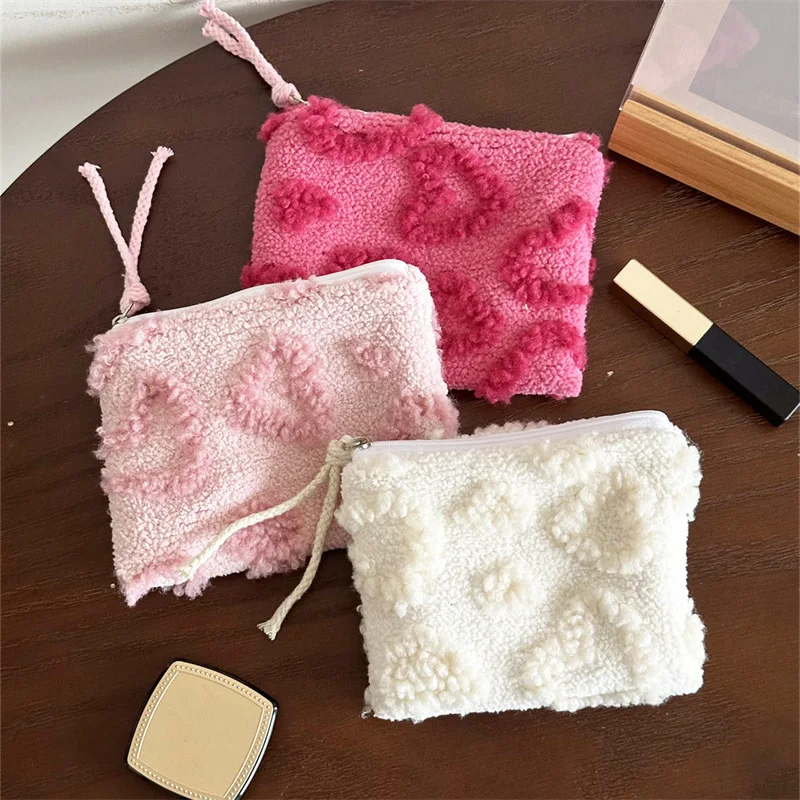 New Love Heart Makeup Bag Women Small Cute Cosmetic Lipstick Pouch Student Organizer Travel Toiletry Sanitary Napkins Bag