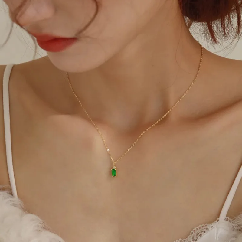 

French Gold Color Rectangular Emerald Stone Pendant Necklace for Women's Lady Temperament Luxury Trendy Party Fine Jewelry Gift