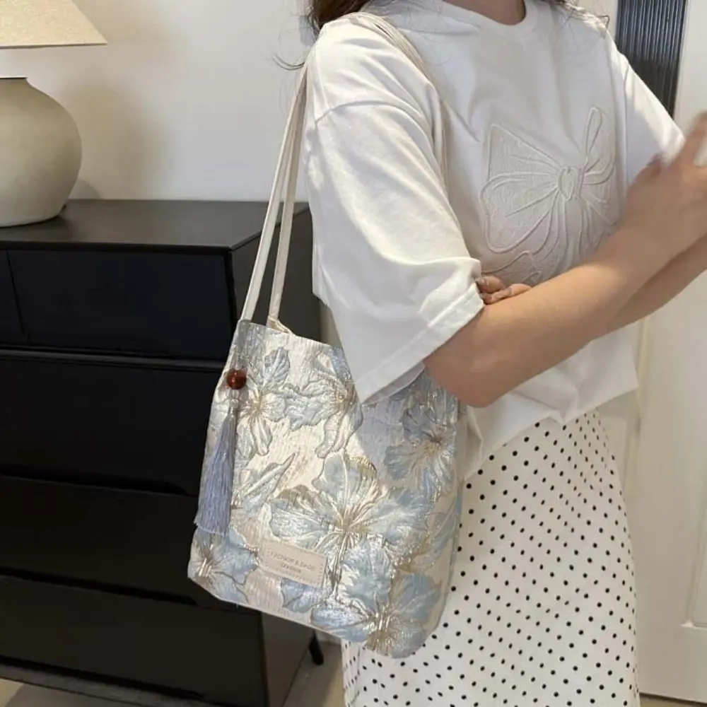 

Creative New Chinese Style Flower Bucket Bag Large Capacity Handbag Embroidery Shoulder Bag Floral Butterfly Gift