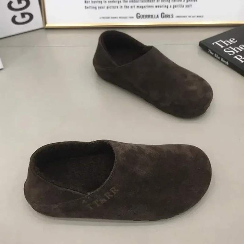 Mulas femininas de camurça, sapatos de algodão quente chinelos casuais de pelúcia, calçado de inverno com sola macia, sapatos de caminhada aconchegantes, tendência 2022