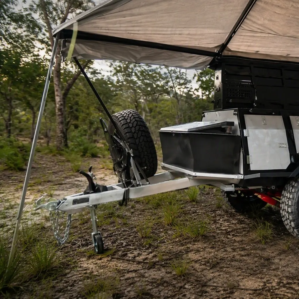 XINYI Modern Small off Road RV Camper Trailer Lightweight Aluminum Mini Offroad Camping Travel Trailer Rooftop Tent Sale