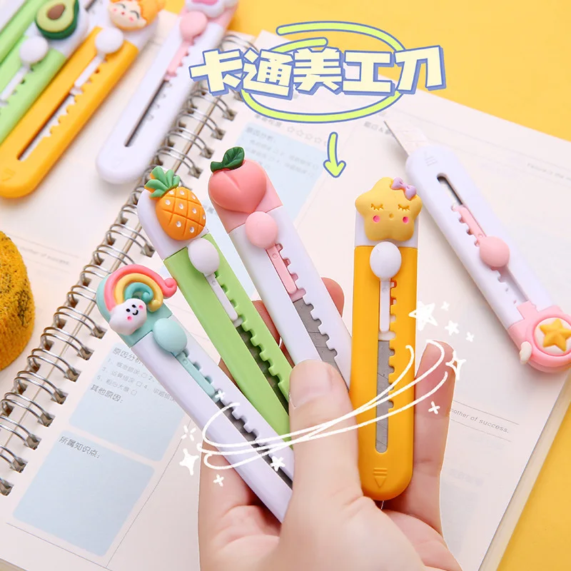 Kawaii Cartoon Mini tragbare Utility Messer einziehbare Box Cutter Tasche Stretch Papiers ch neider Schul büro liefert Geschenk preis