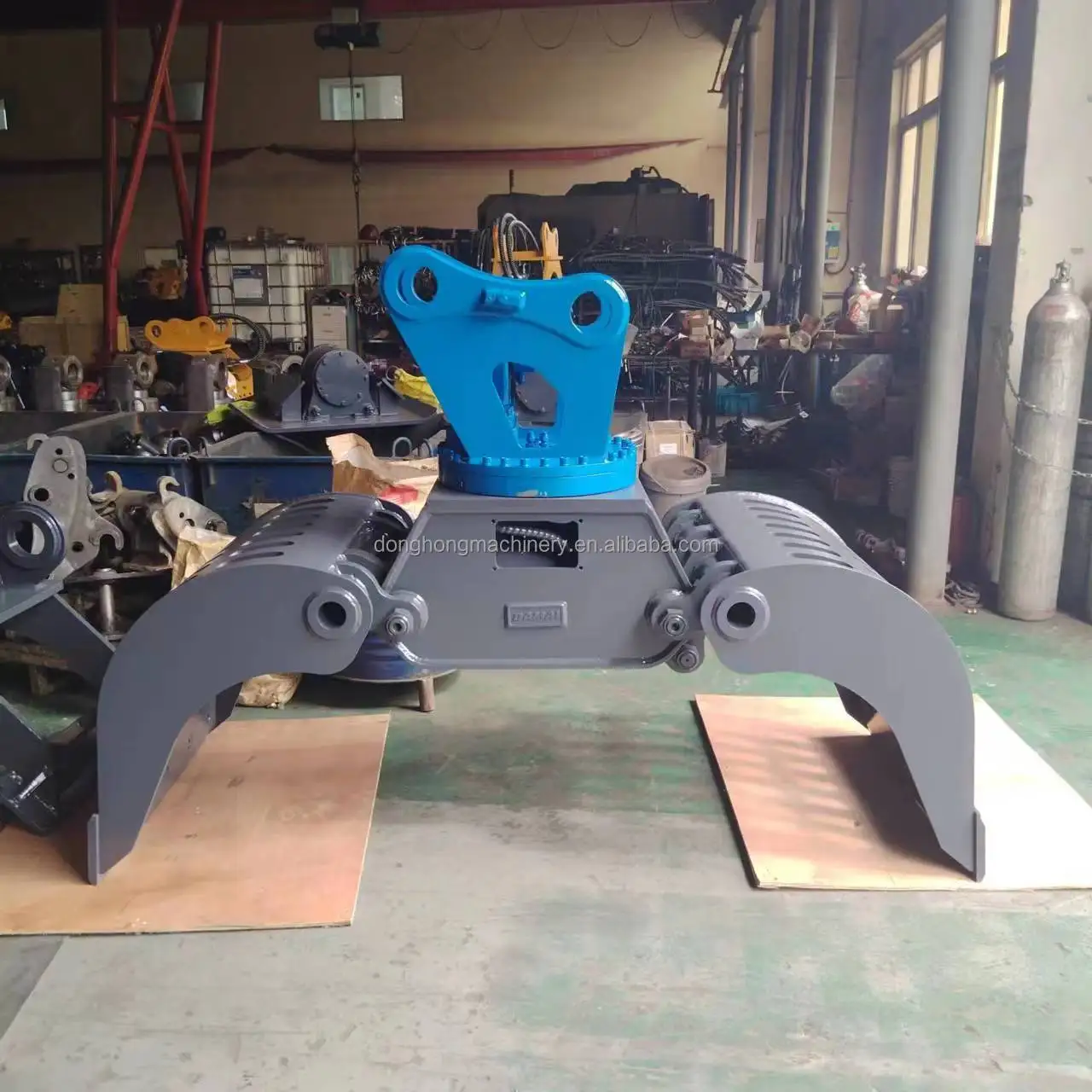 DHG-06 Customized Demolition Grapple Bucket With Abrasion-Resistant Steel For Skid Steer Loader