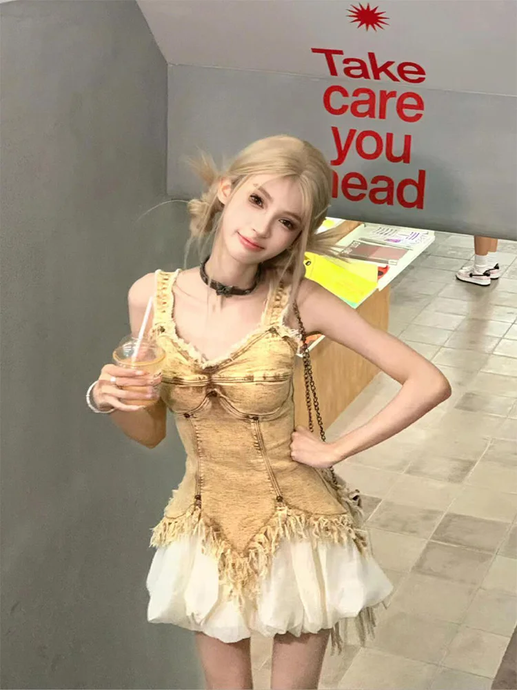 Spicy Girl Plissee Blütenknospenrock Damen Sommer Retro ausgefranstes Denim Tube Top Puffy Ort Rock Set Faionable Zweiteiler...