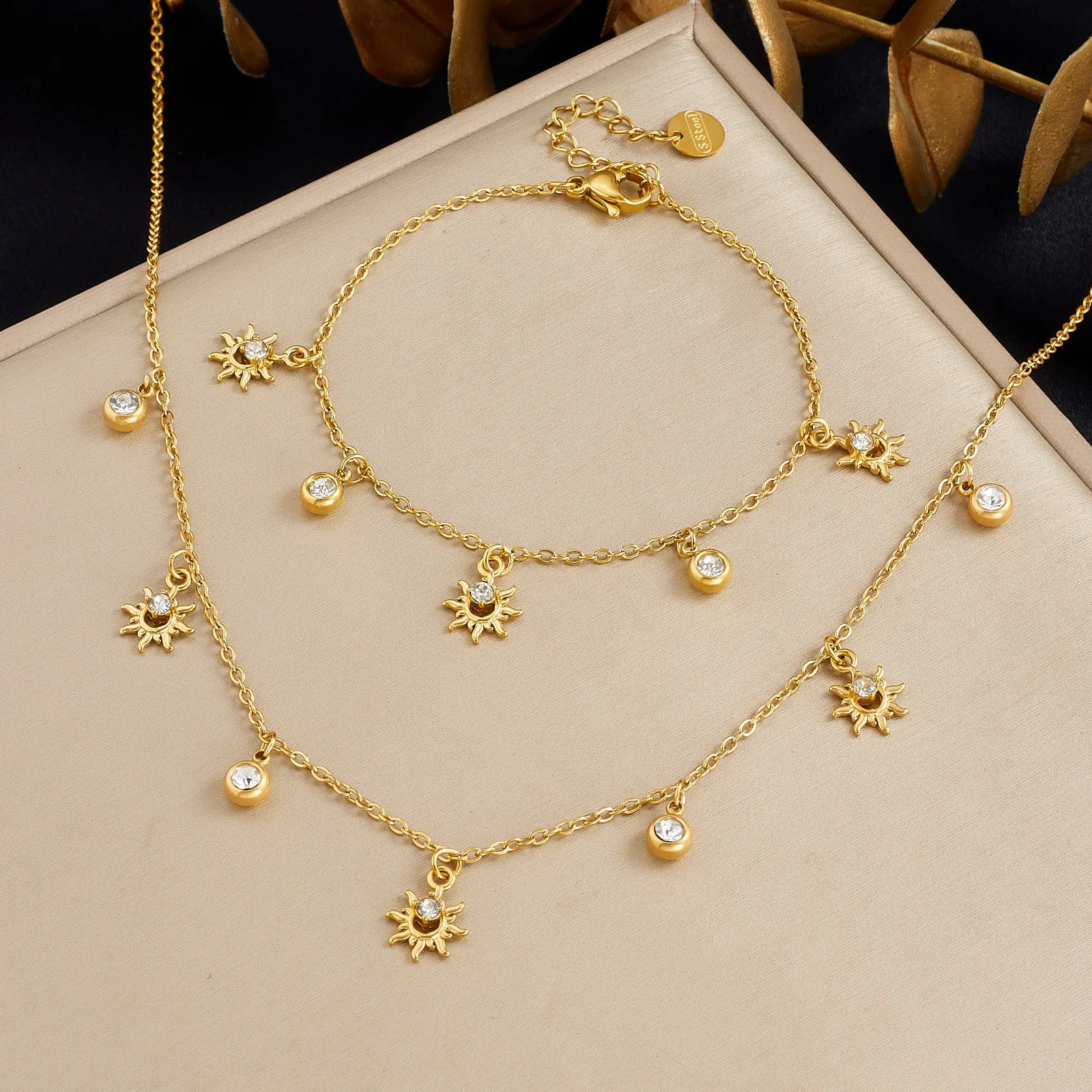 Minimalist Sun Inlay Zircon Pendant Necklace Bracelet Set for Women Trend Stainless Steel  Jewelry Set Birthday Gift Party