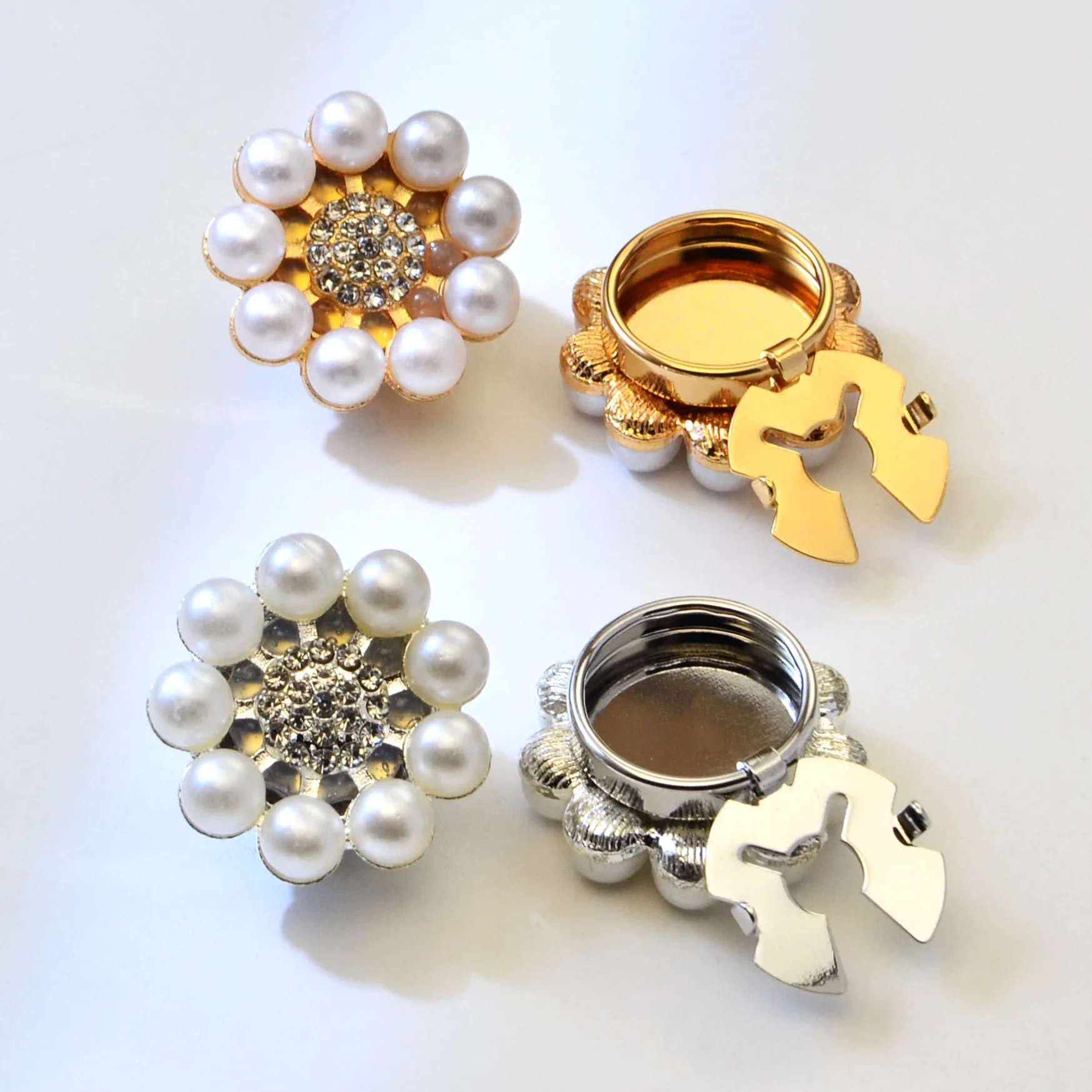 

Luxury Pearl Flower Button Covers, Gold/Silver Metal Cufflink Tops, for Women's/Men's Shirt Cuff, DIY Jewelry Making Supplies